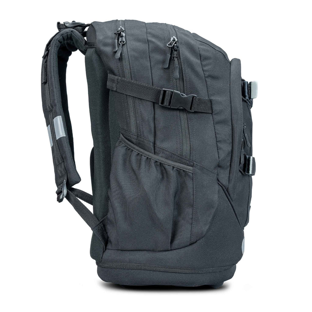 Savvy Black Explorer Backpack – Durable Everyday School Bag with Laptop Compartment (Ages 13 plus)